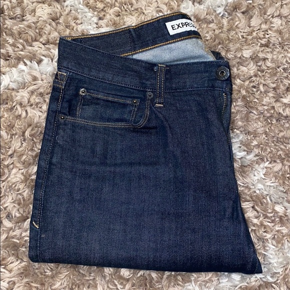 Express Jeans - Picture 2 of 5